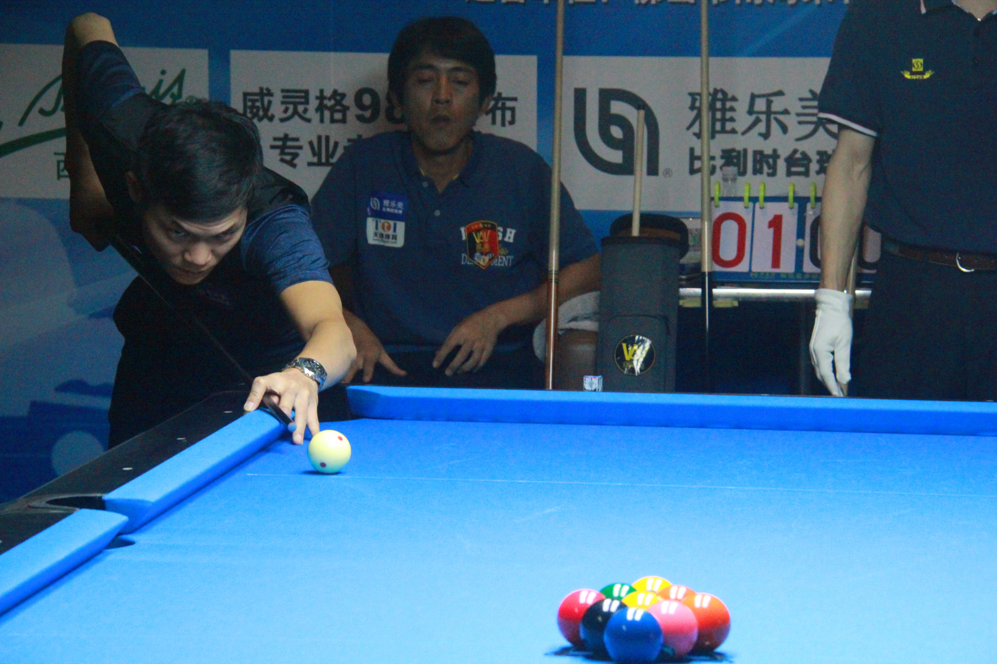 赛中被反复 赛中被反复