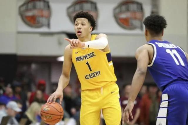 精准的长传 精准的长传